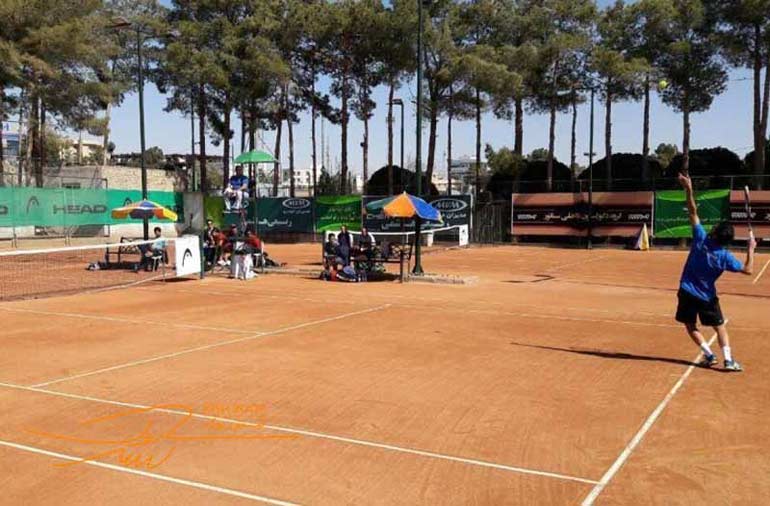 تنیس و بدمینتون