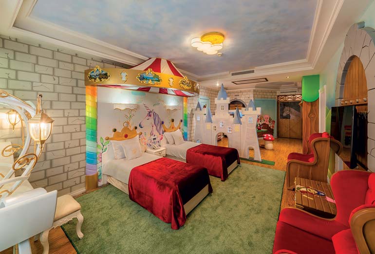 Goldenpalacehotel کیدز سوییت