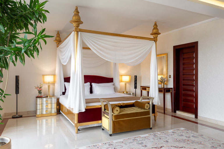 اتاق های هتل اسپیناس