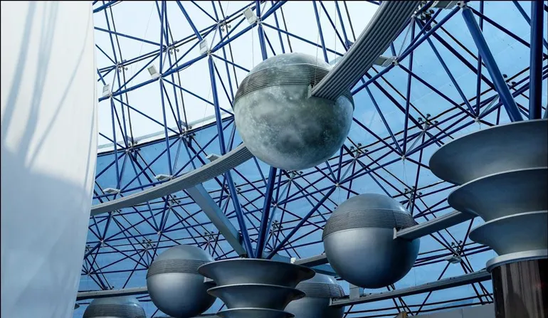 آسمان نمای گنبد مینا در تهران