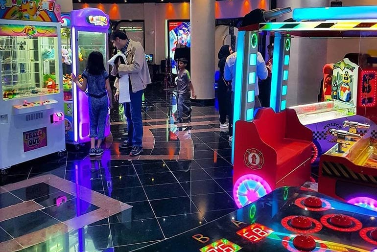 آشنایی با شهربازی هایلند کیش