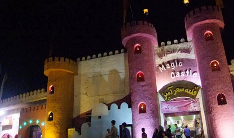 با جاهای دیدنی مشهد برای کودکان بیشتر آشنا شوید 30 قلعه سحر آمیز از جاهای دیدنی مشهد برای کودکان