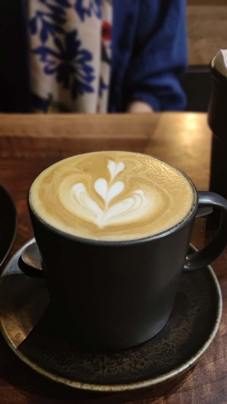 کافه کال بندرعباس