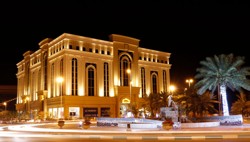 دیپلمات مال مرکز خرید کیش