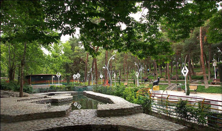 تفریحات مختلف پارک