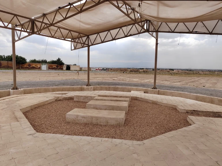 آرامگاه فردوسی