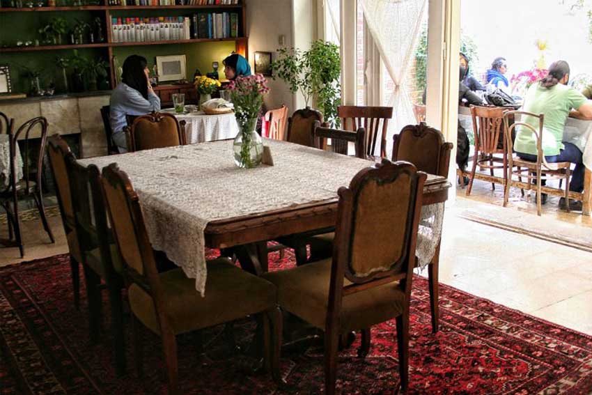 بهترین کافه های تهران - کافه تهرون