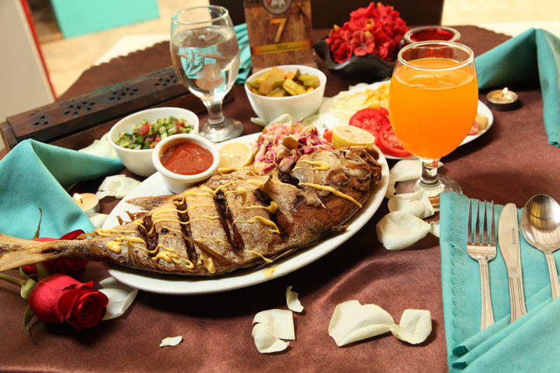 کاهش هزینه های سفر به کیش - غذا