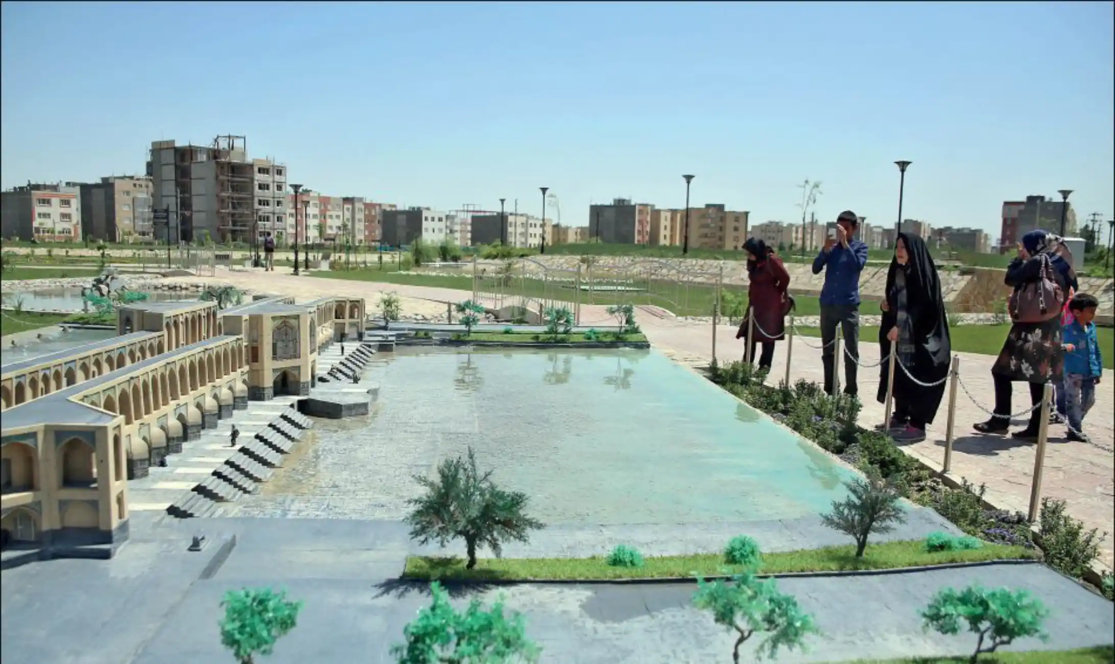 مناسب‌ترین زمان برای بازدید از پارک مینیاتوری مشهد