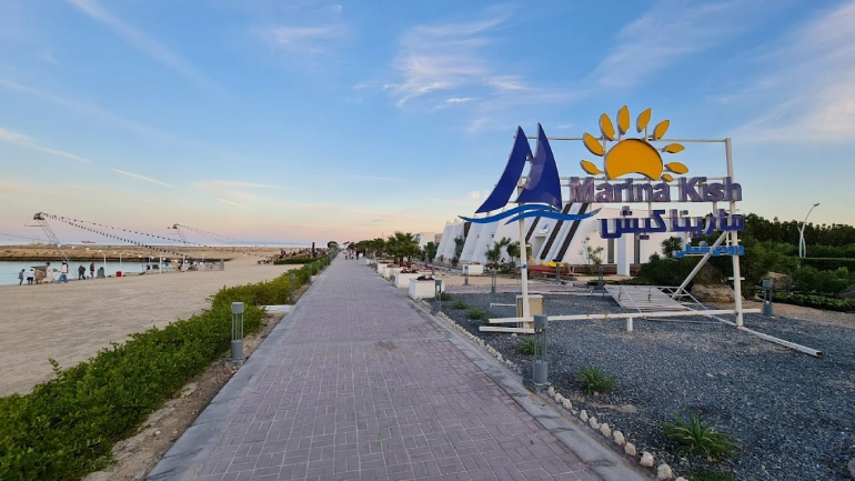 ساحل مارینا کیش؛ مقصدی جذاب برای گردشگران