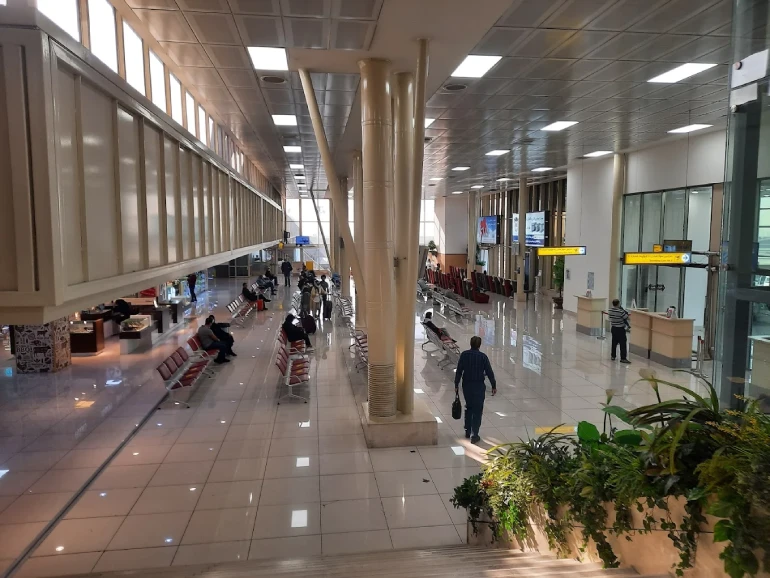 فرودگاه مهرآباد