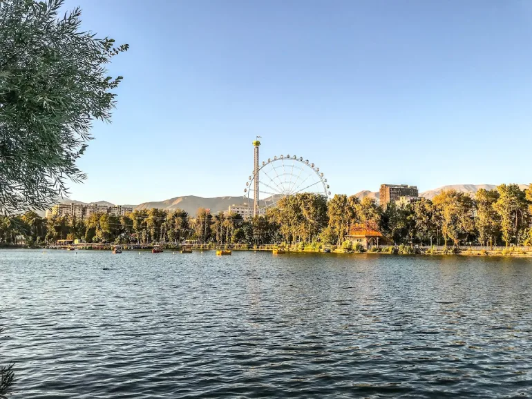 پارک ارم تهران در کجاست؟