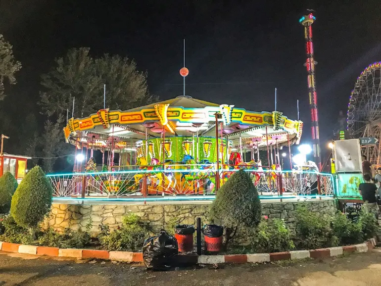 شهربازی پارک ارم تهران