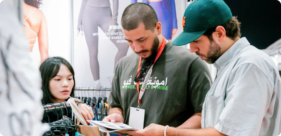 نمایشگاه پوشاک و نساجی