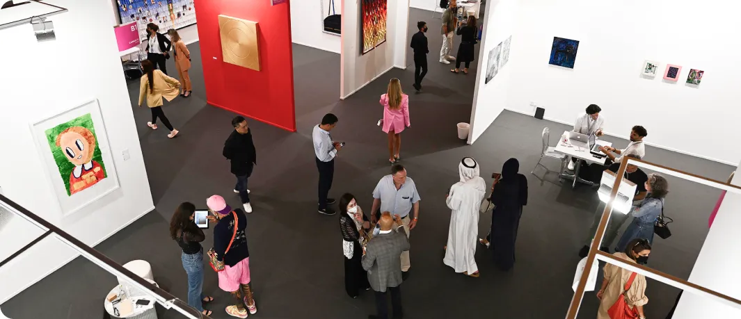 غرفهداران نمایشگاه ورلد آرت دبی