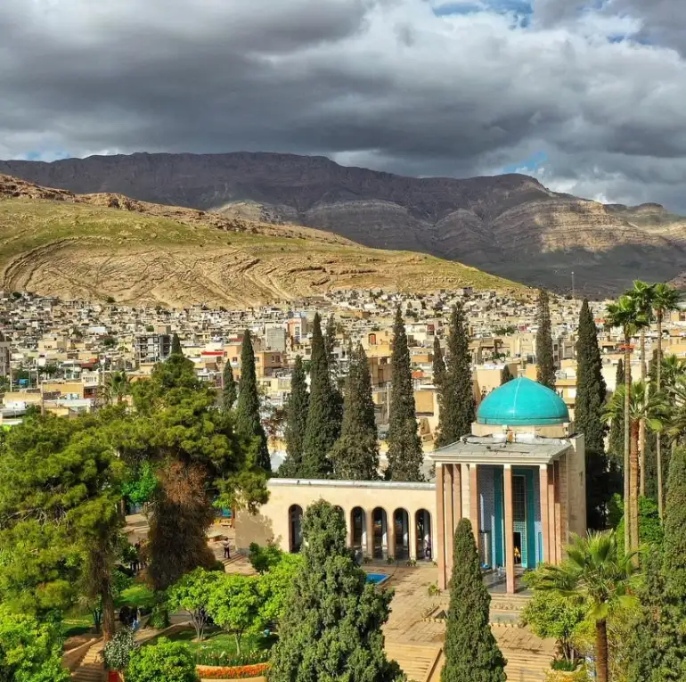 تصویر آرامگاه سعدی