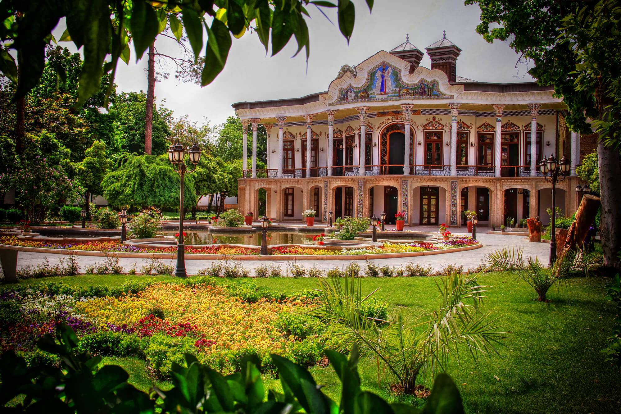 عمارت شاپوری شیراز