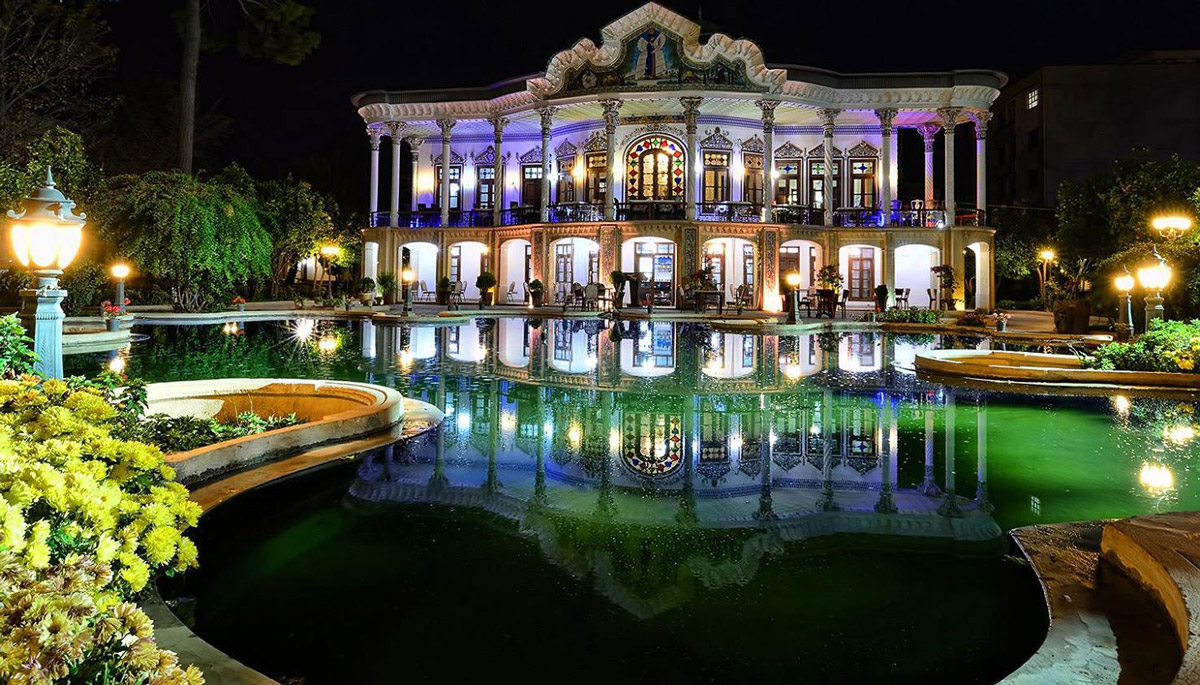 عمارت شاپوری شیراز